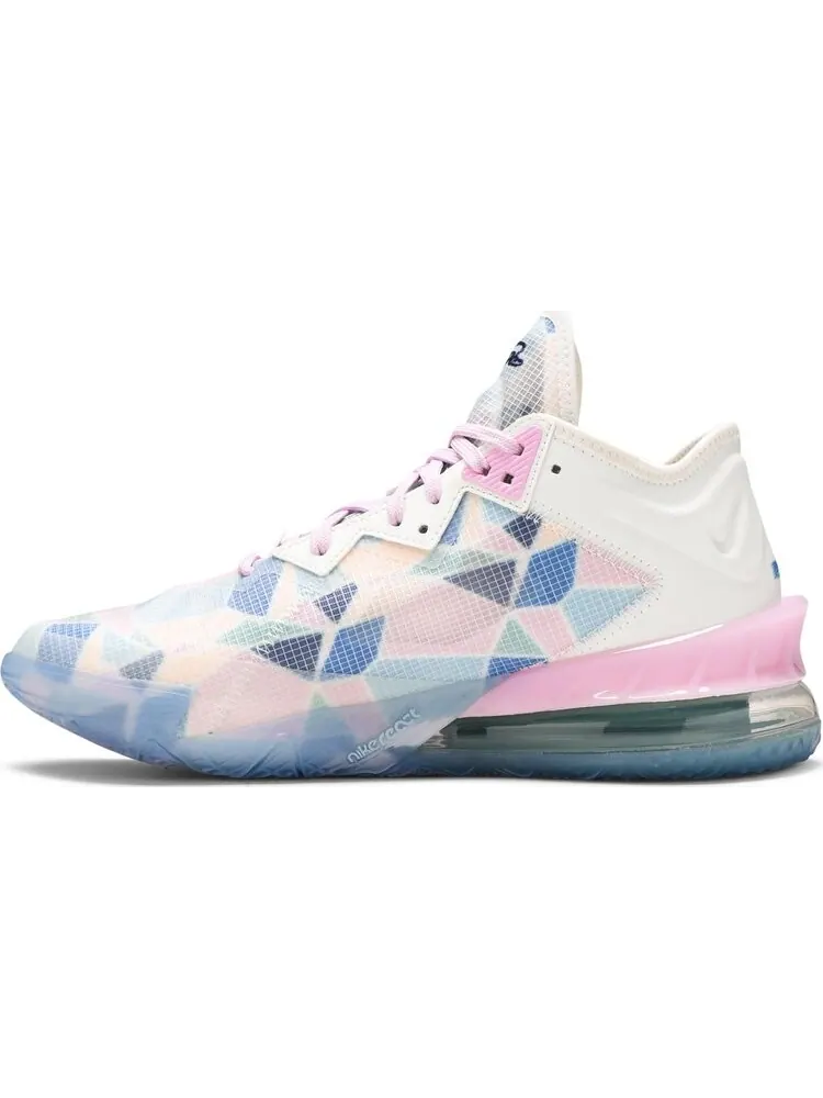 Кроссовки Nike atmos x LeBron 18 Low 'Sakura' — изображение 3 из 10, розовый