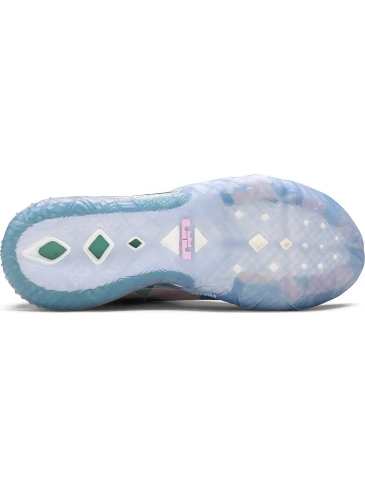 Кроссовки Nike atmos x LeBron 18 Low 'Sakura' — изображение 4 из 10, розовый