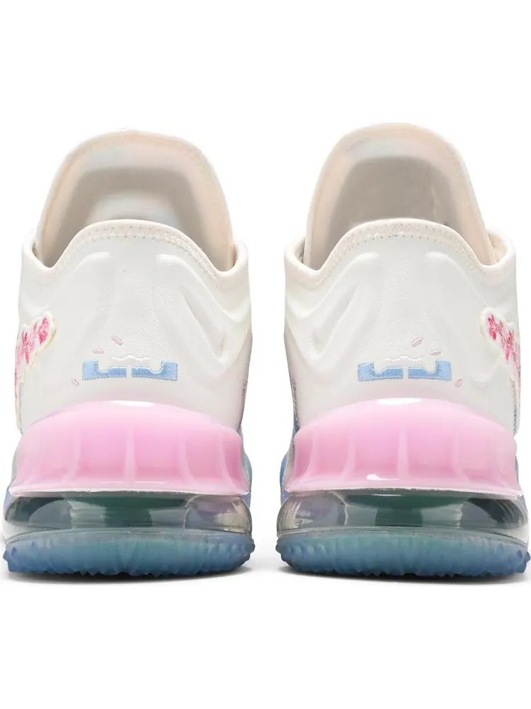 Кроссовки Nike atmos x LeBron 18 Low 'Sakura' — изображение 6 из 10, розовый