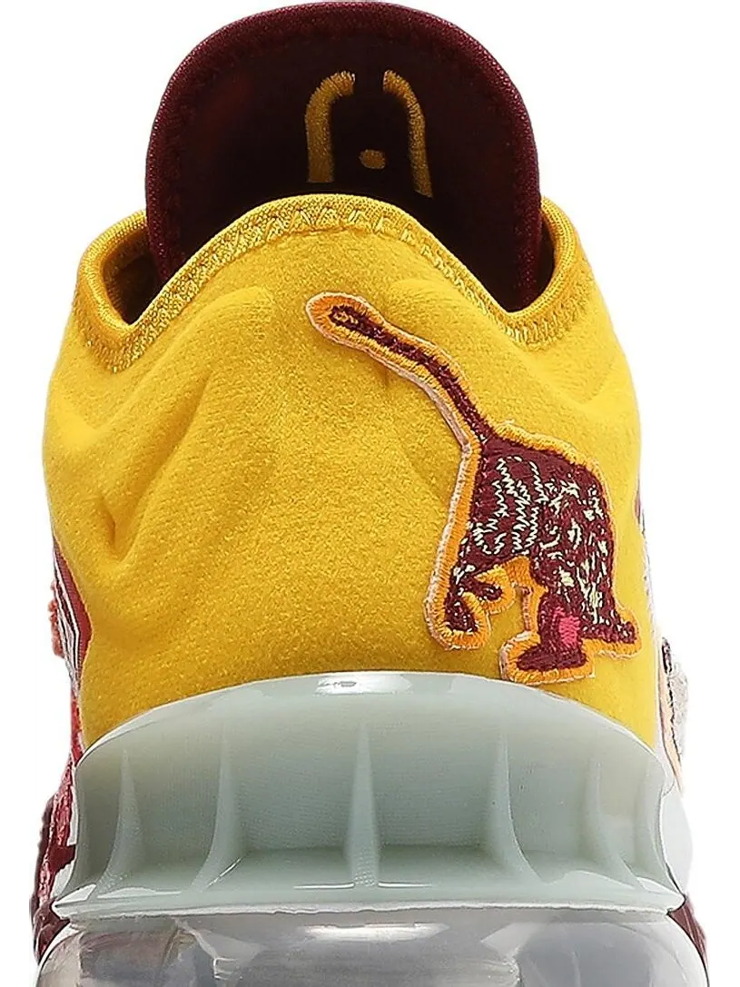 Кроссовки Nike Mimi Plange x LeBron 18 Low 'Higher Learning' — изображение 7 из 8, белый