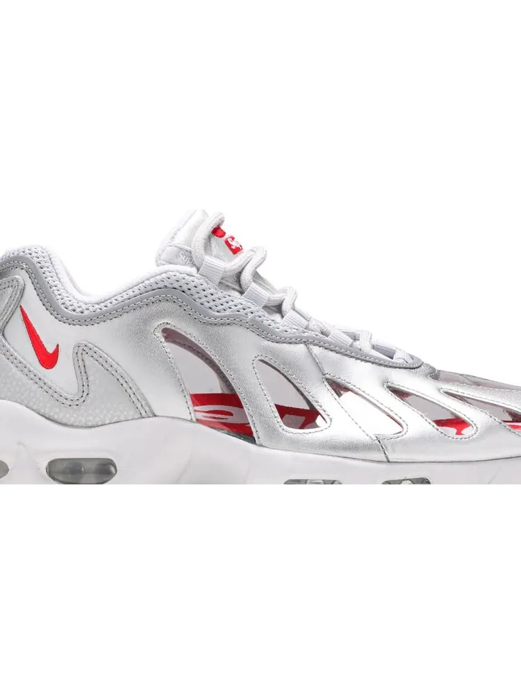 Кроссовки Nike Supreme x Air Max 96 'Metallic Silver' — изображение 2 из 10, серебряный