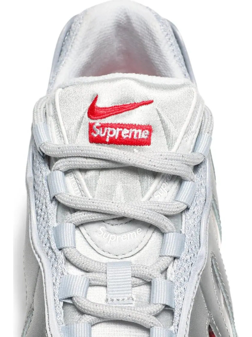 Кроссовки Nike Supreme x Air Max 96 'Metallic Silver' — изображение 9 из 10, серебряный