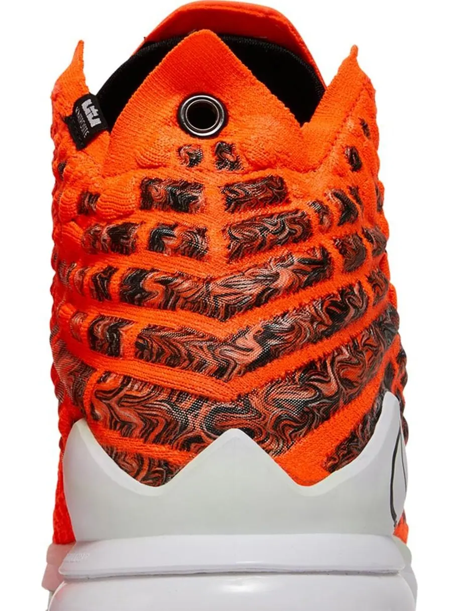 Кроссовки Nike Uninterrupted x LeBron 17 'More Than An Athlete - Hyper Crimson' — изображение 7 из 8, оранжевый