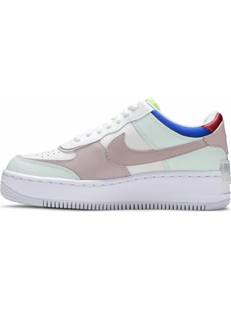 Кроссовки Nike Wmns Air Force 1 Shadow SE 'Pixel Swoosh - Barely Green' — изображение 3 из 8, зеленый