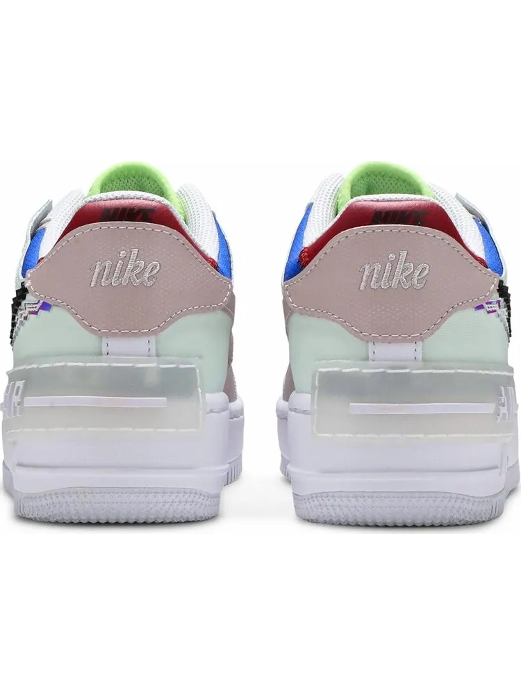 Кроссовки Nike Wmns Air Force 1 Shadow SE 'Pixel Swoosh - Barely Green' — изображение 6 из 8, зеленый