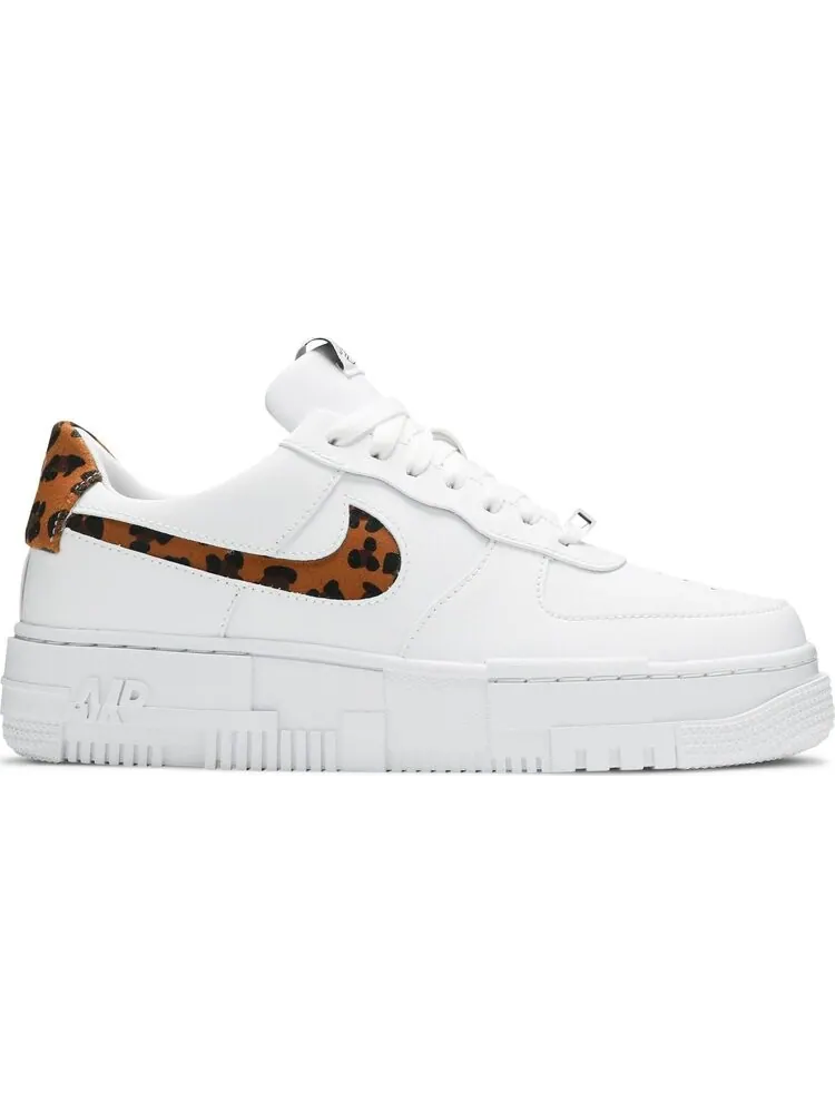 Кроссовки Nike Wmns Air Force 1 Pixel SE 'Leopard Print' — изображение 1 из 8, белый