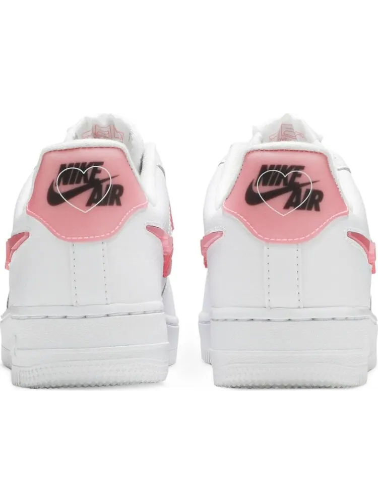 Кроссовки Nike Wmns Air Force 1 '07 SE 'Love For All - Sunset Pulse' — изображение 6 из 8, белый