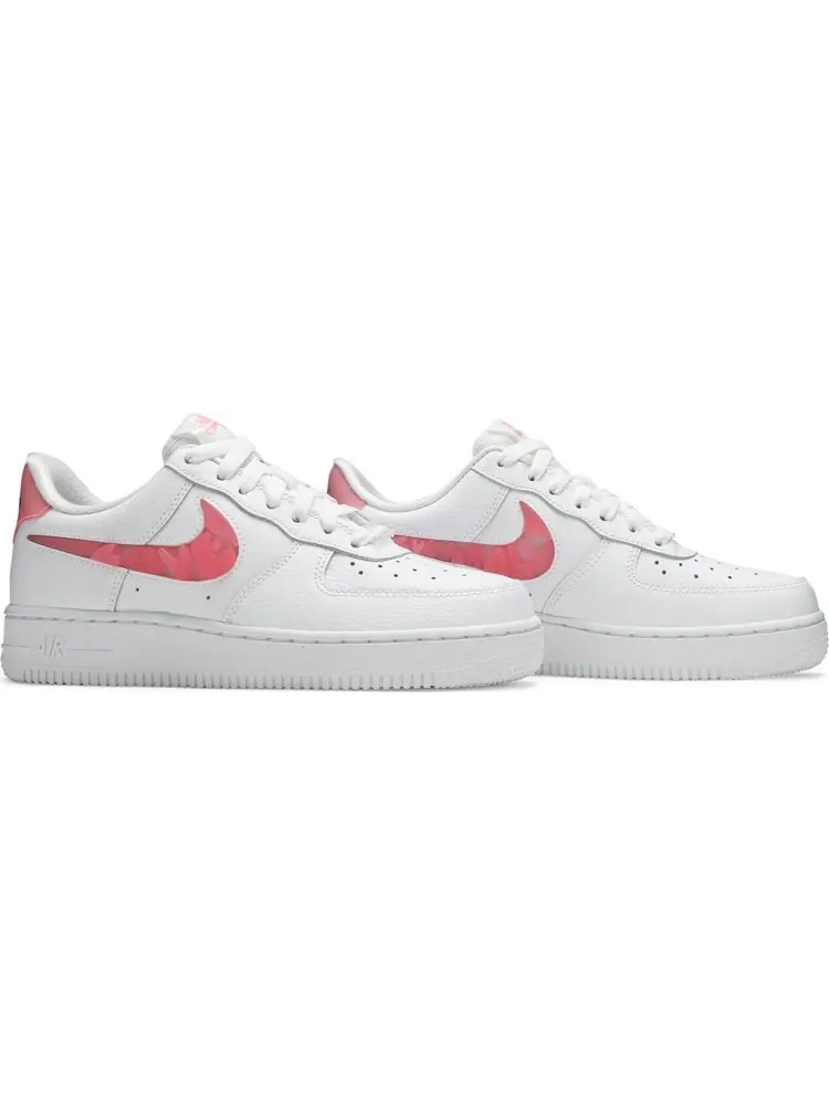 Кроссовки Nike Wmns Air Force 1 '07 SE 'Love For All - Sunset Pulse' — изображение 8 из 8, белый