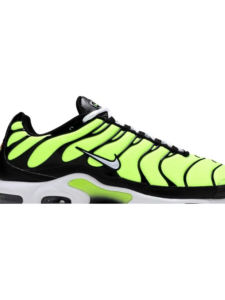 Кроссовки Nike Air Max Plus 'Hot Lime' — изображение 2 из 8, зеленый