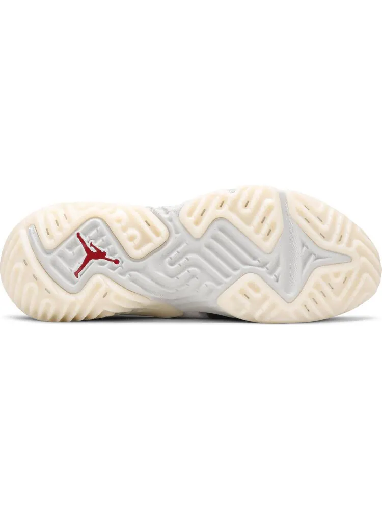 Кроссовки Jordan Delta Breathe 'Clear Medium Grey' — изображение 5 из 6, серый