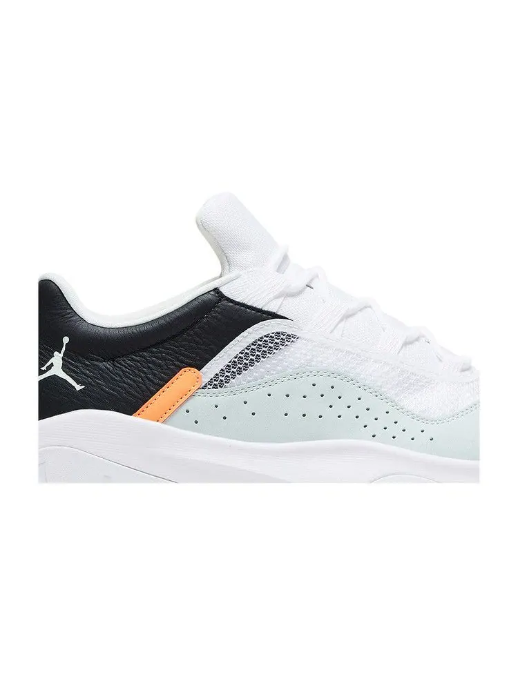 Кроссовки Air Jordan Air Jordan 11 CMFT Low 'Barely Green' — изображение 3 из 9