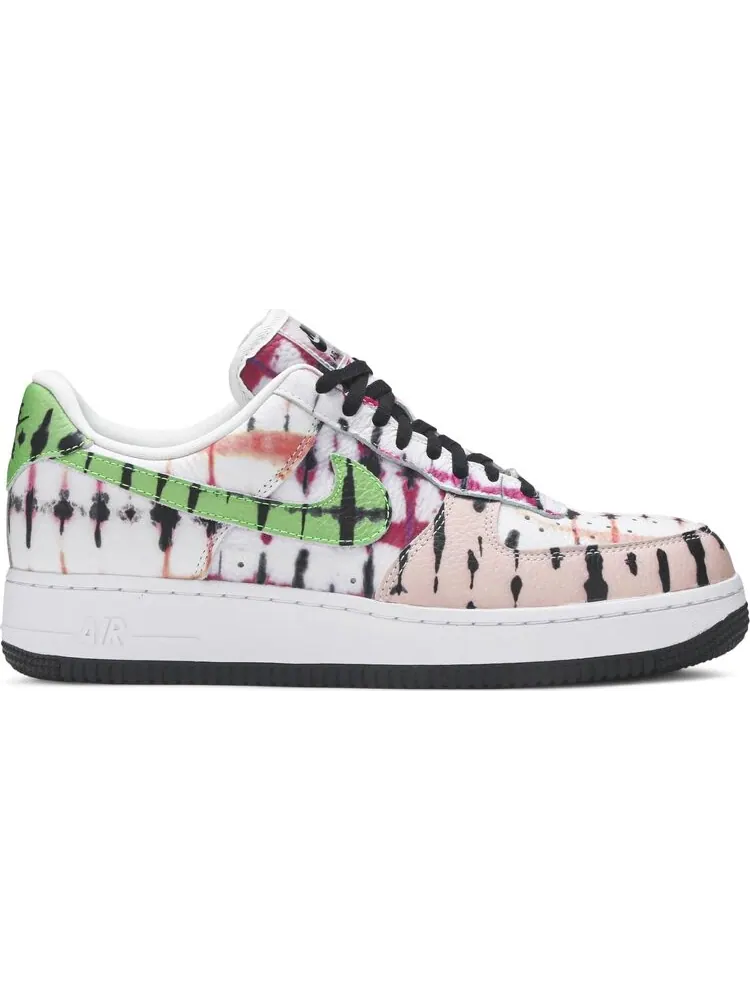 Кроссовки Nike Wmns Air Force 1 'Black Tie Dye' — изображение 1 из 8, белый