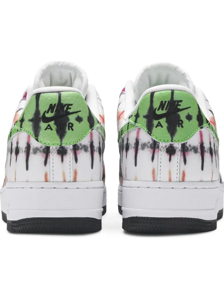 Кроссовки Nike Wmns Air Force 1 'Black Tie Dye' — изображение 6 из 8, белый