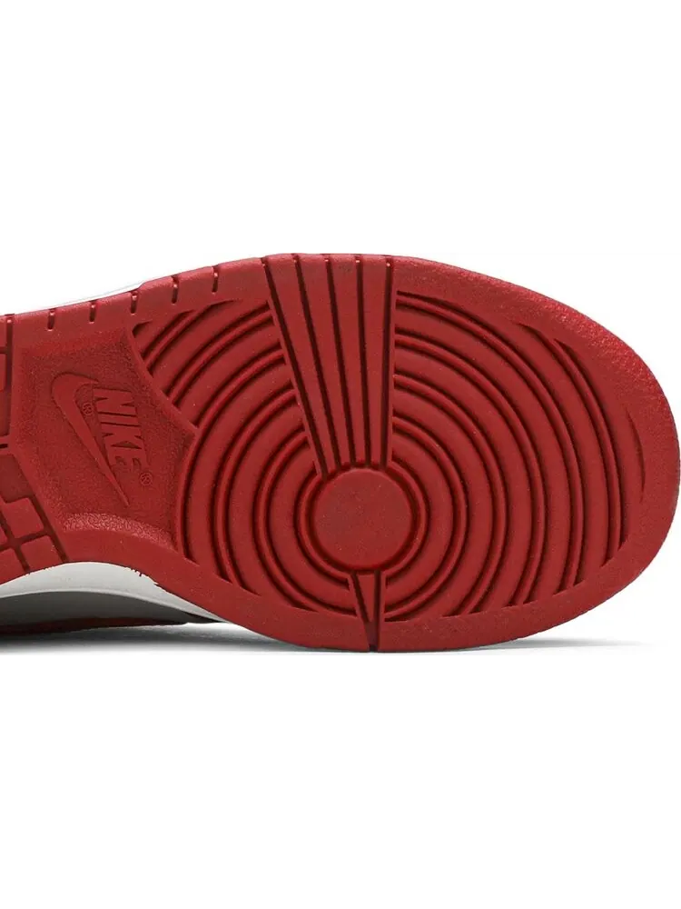 Кроссовки Nike Dunk Low GS 'UNLV' — изображение 5 из 8, красный