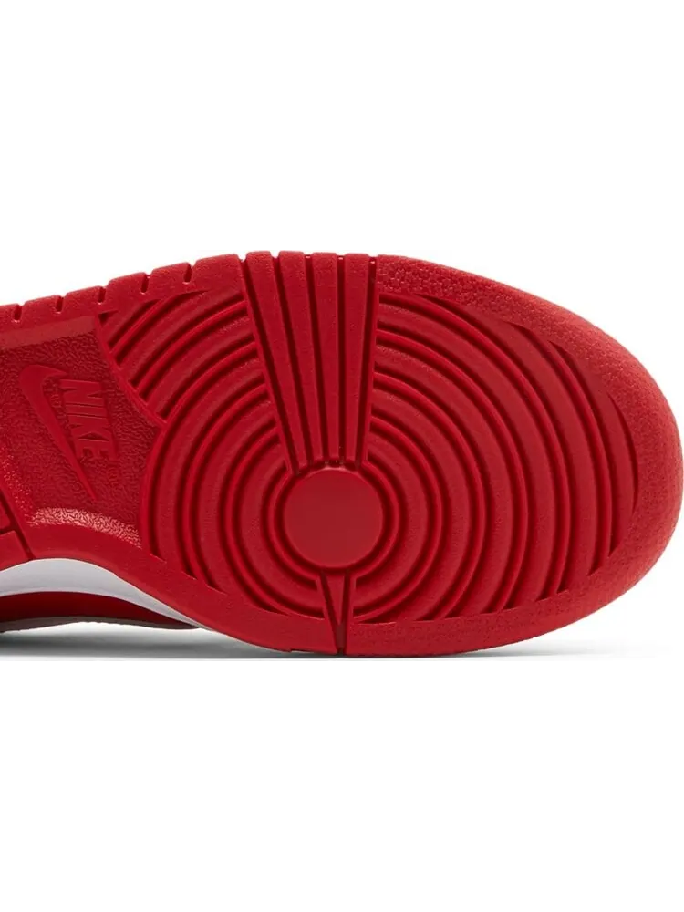 Кроссовки Nike Dunk Low GS 'Championship Red' — изображение 5 из 8, красный