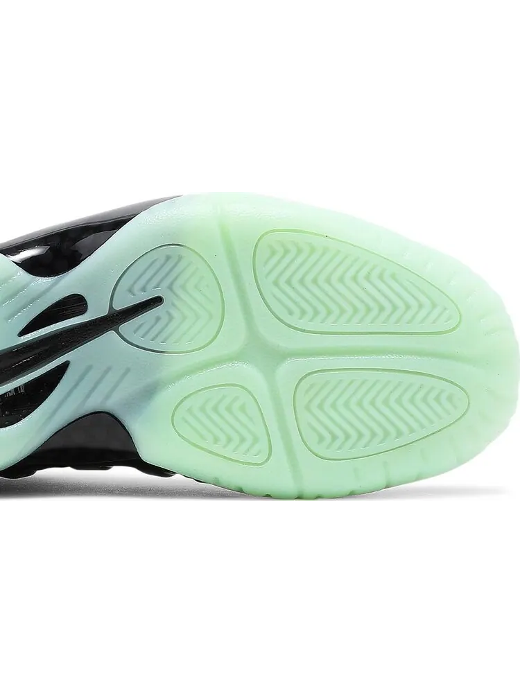 Кроссовки Nike Little Posite One GS 'All Star 2021' — изображение 5 из 8, черный