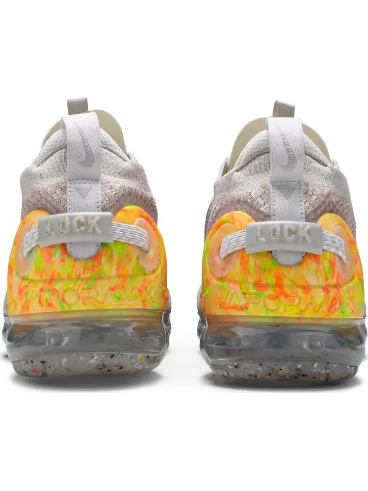 Кроссовки Nike Air VaporMax 2020 Flyknit 'Light Bone' — изображение 6 из 8, коричневый