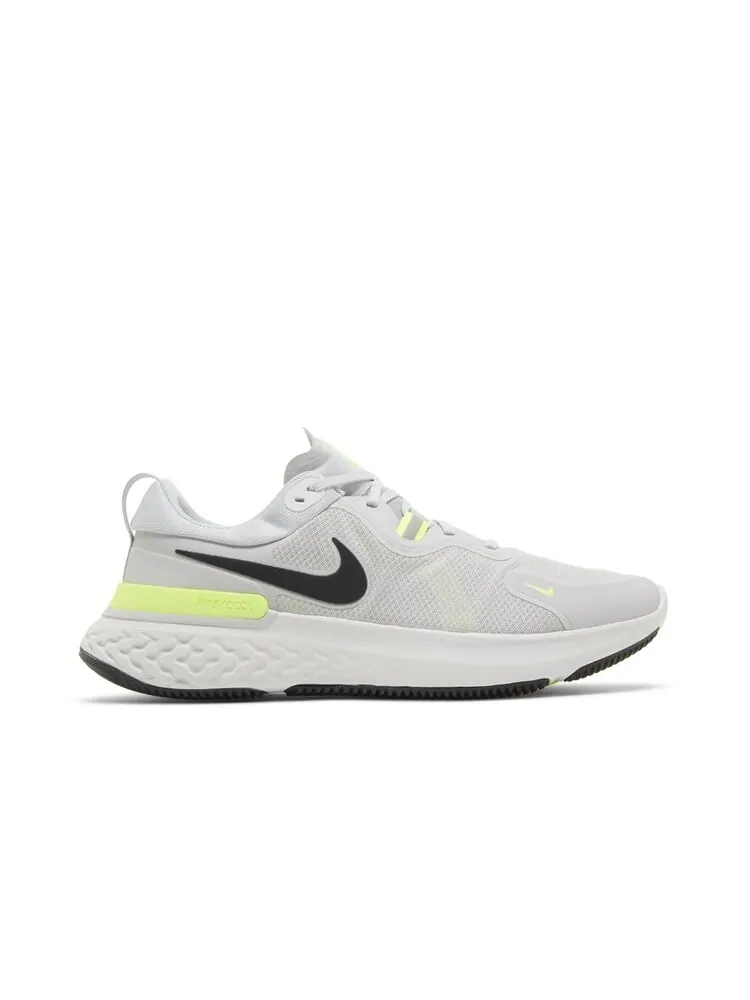 Кроссовки Nike React Miler — изображение 1 из 4, серый