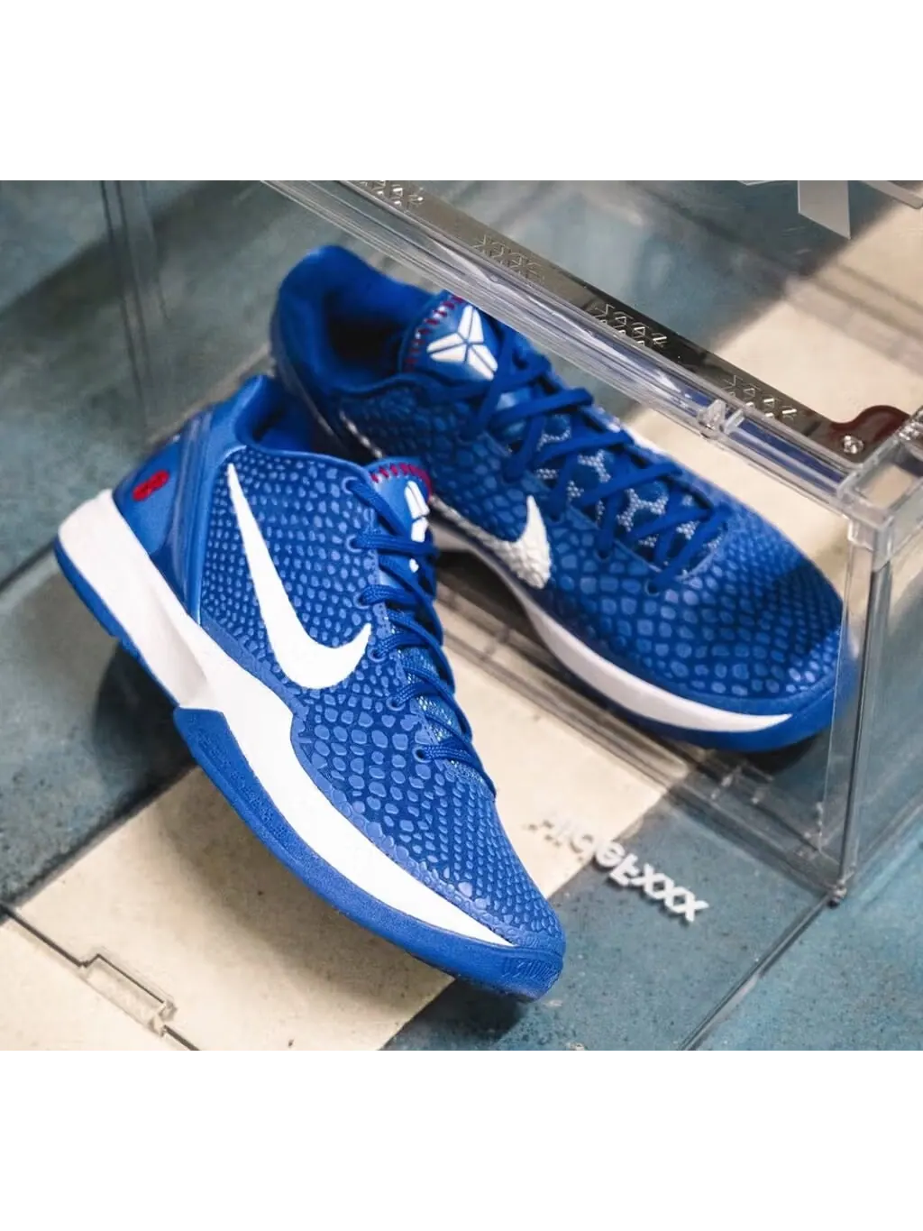 Баскетбольные кроссовки Nike Kobe 6 Protro 'Dodgers' — 26