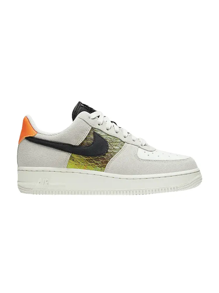 Кроссовки Nike Wmns Air Force 1 Low, Iridescent Snakeskin — изображение 1 из 1, бежевый