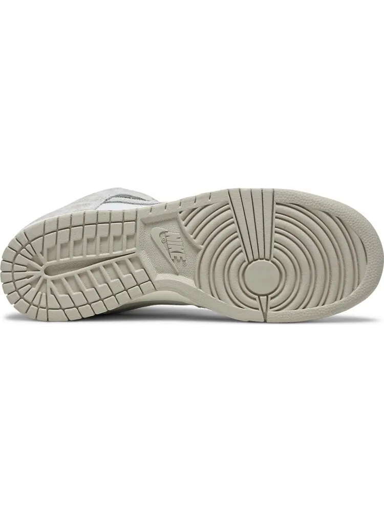 Кроссовки Nike Notre x Dunk High 'Light Orewood Brown' — изображение 4 из 8, коричневый