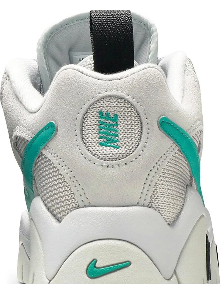 Кроссовки Nike Air Barrage Low 'Neptune Green' — изображение 7 из 8, белый