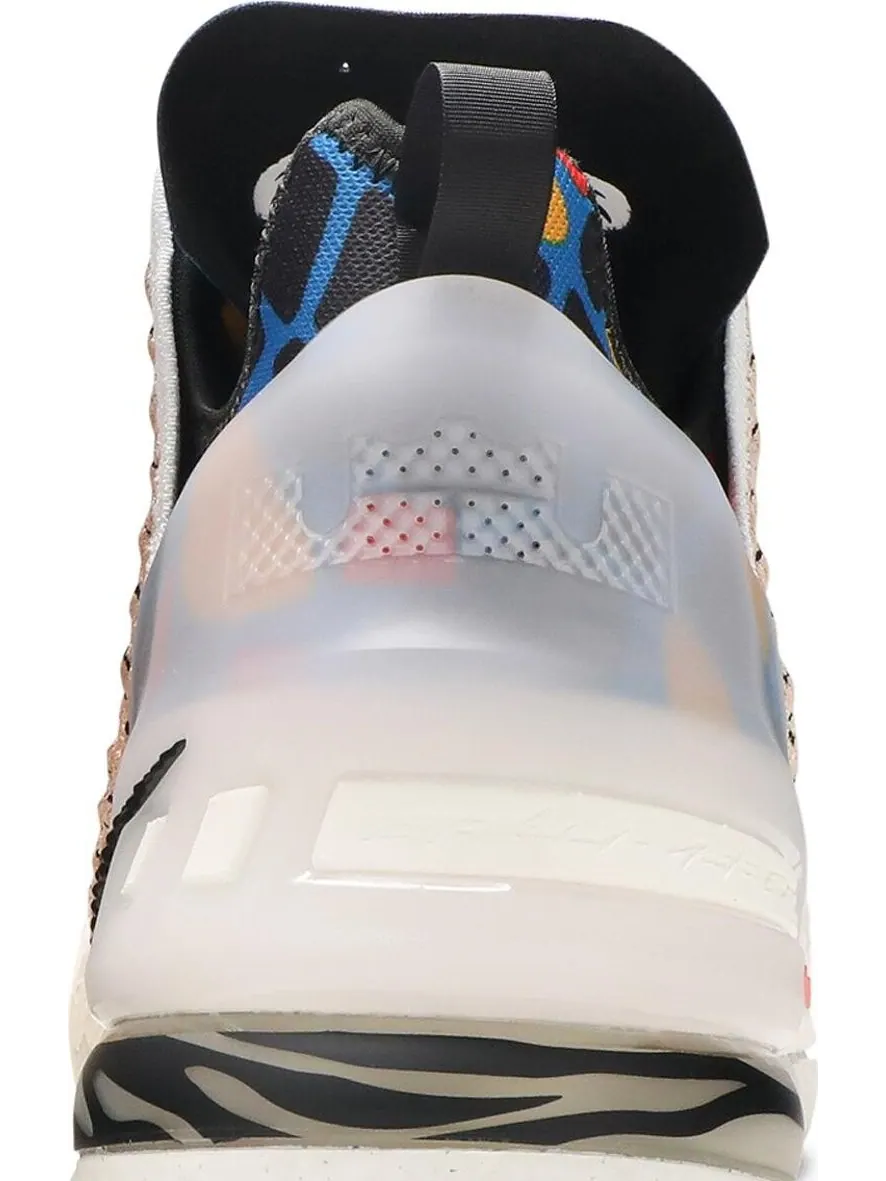 Кроссовки Nike LeBron 18 'Majestic Ferocity' — изображение 7 из 8, загар