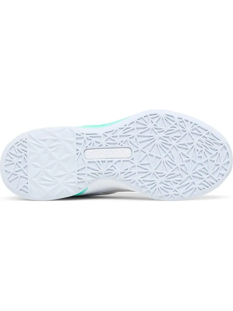 Кроссовки Nike Wmns Air Max Bella TR 4 'White Green Glow' — изображение 4 из 8, белый