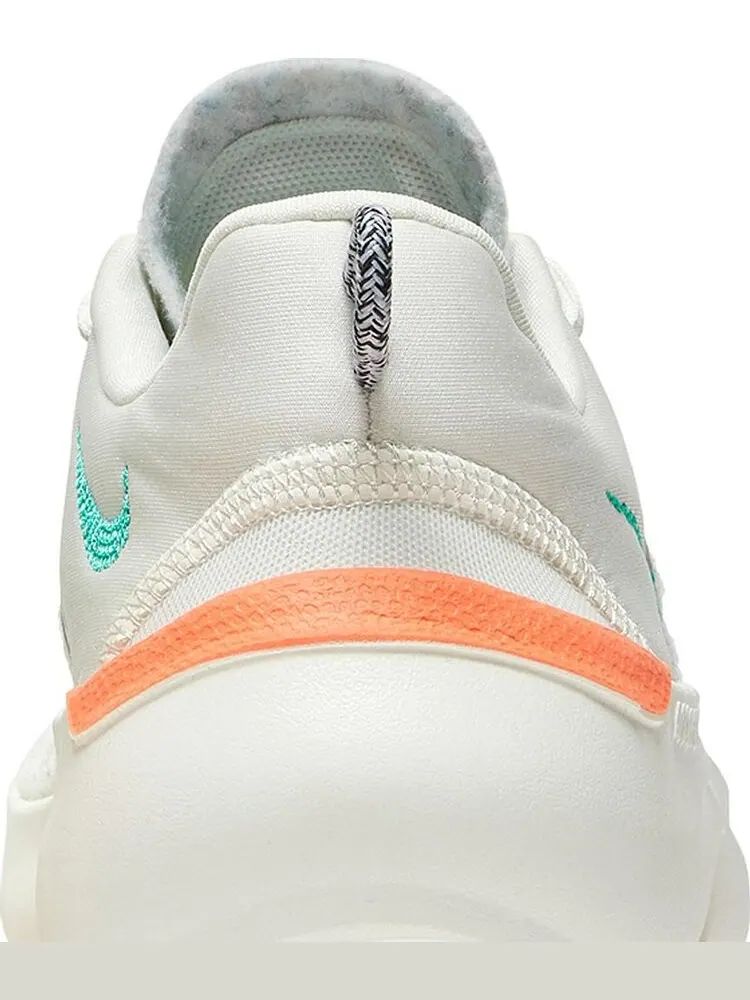 Кроссовки Nike Wmns Flex Run 2021 'Sail Copa' — изображение 7 из 8, бежевый
