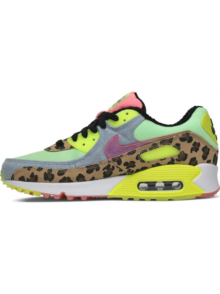 Кроссовки Nike Wmns Air Max 90 LX 'Illusion Green' — изображение 3 из 8, зеленый