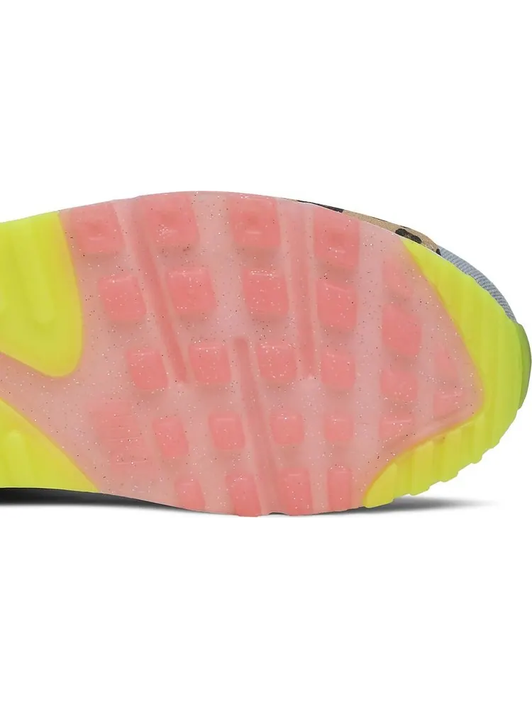 Кроссовки Nike Wmns Air Max 90 LX 'Illusion Green' — изображение 5 из 8, зеленый