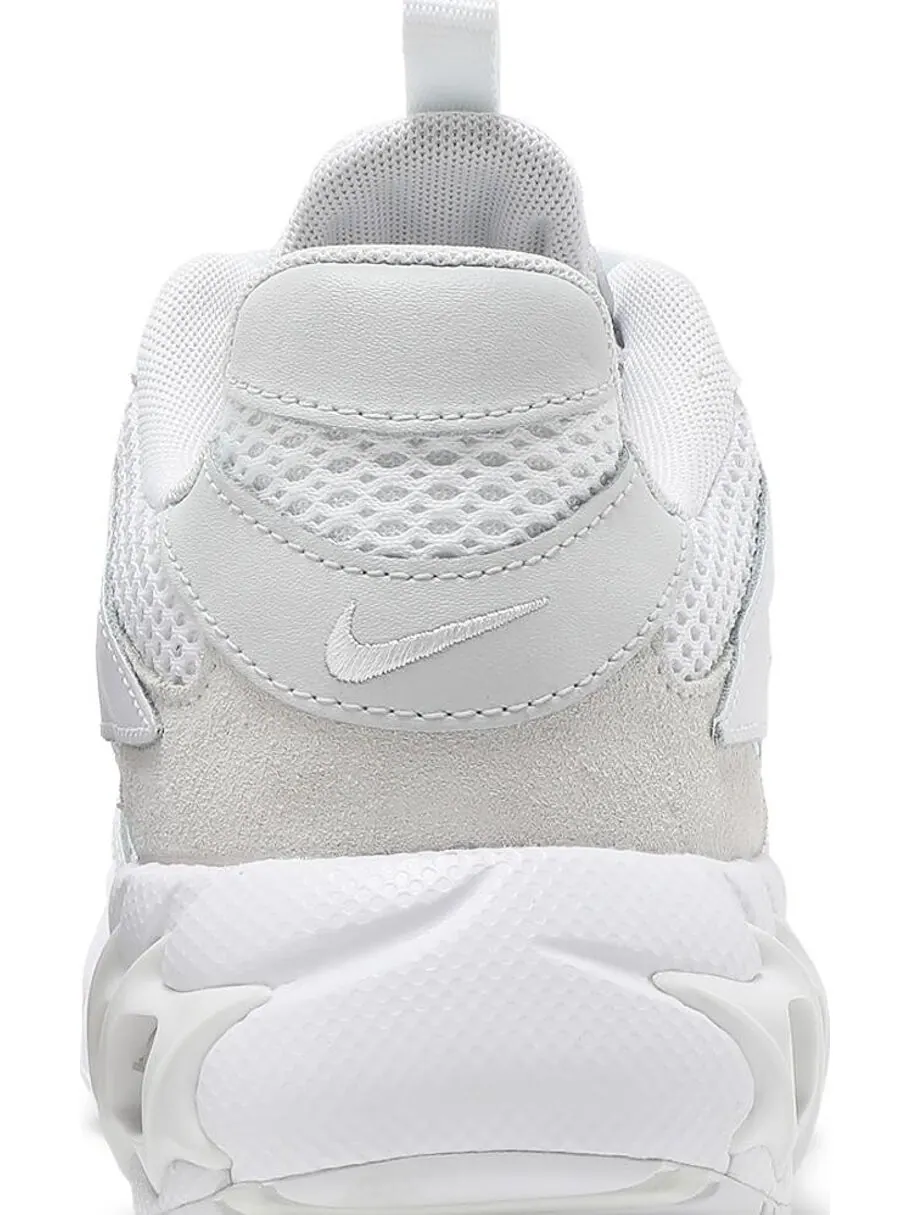 Кроссовки Nike Wmns Zoom Air Fire 'Photon Dust' — изображение 7 из 8, белый