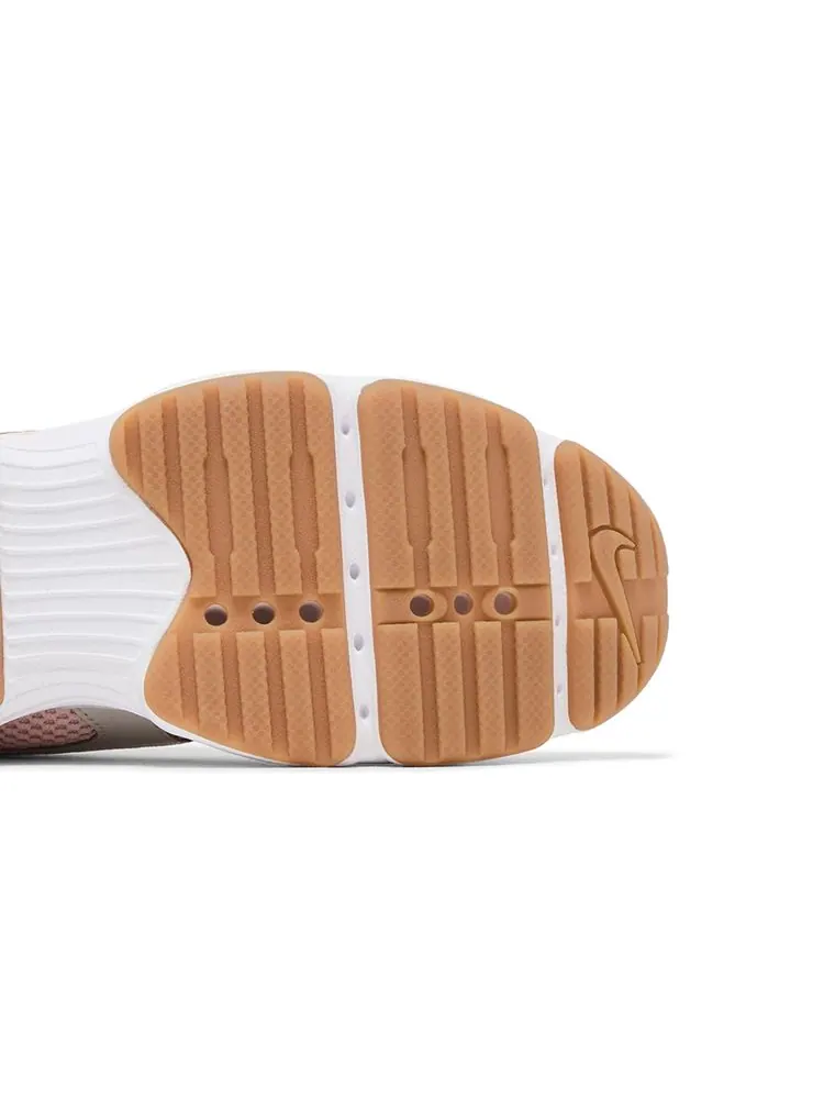 Кроссовки Wmns Zoom Air Fire 'Light Bone Pale Coral' — изображение 5 из 8, оранжевый
