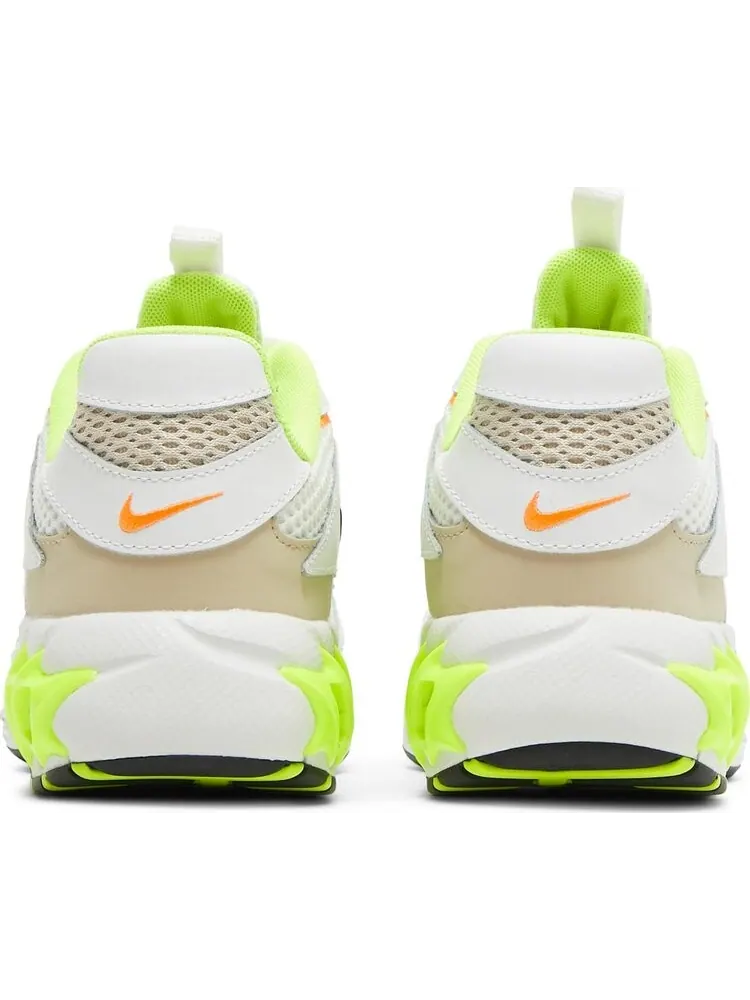 Кроссовки Nike Wmns Zoom Air Fire 'Summit White Volt' — изображение 6 из 8, белый