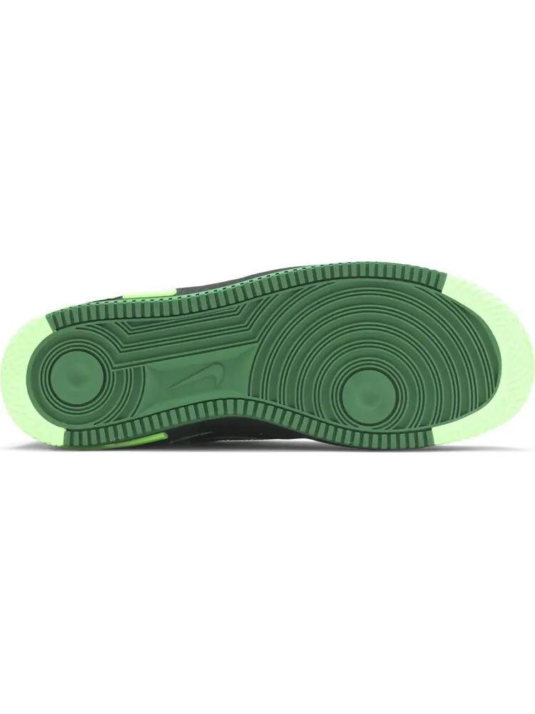 Кроссовки Nike Air Force 1 React 'Naija' — изображение 4 из 8, черный