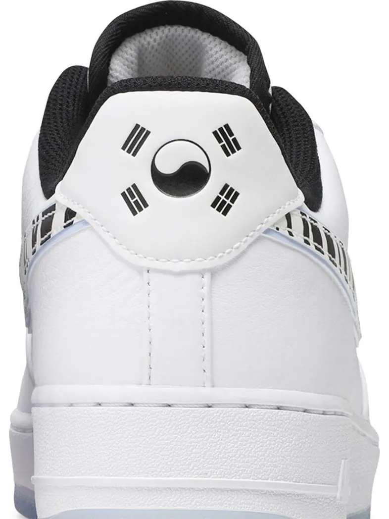 Кроссовки Nike Air Force 1 Low 'South Korea' — изображение 7 из 8, белый