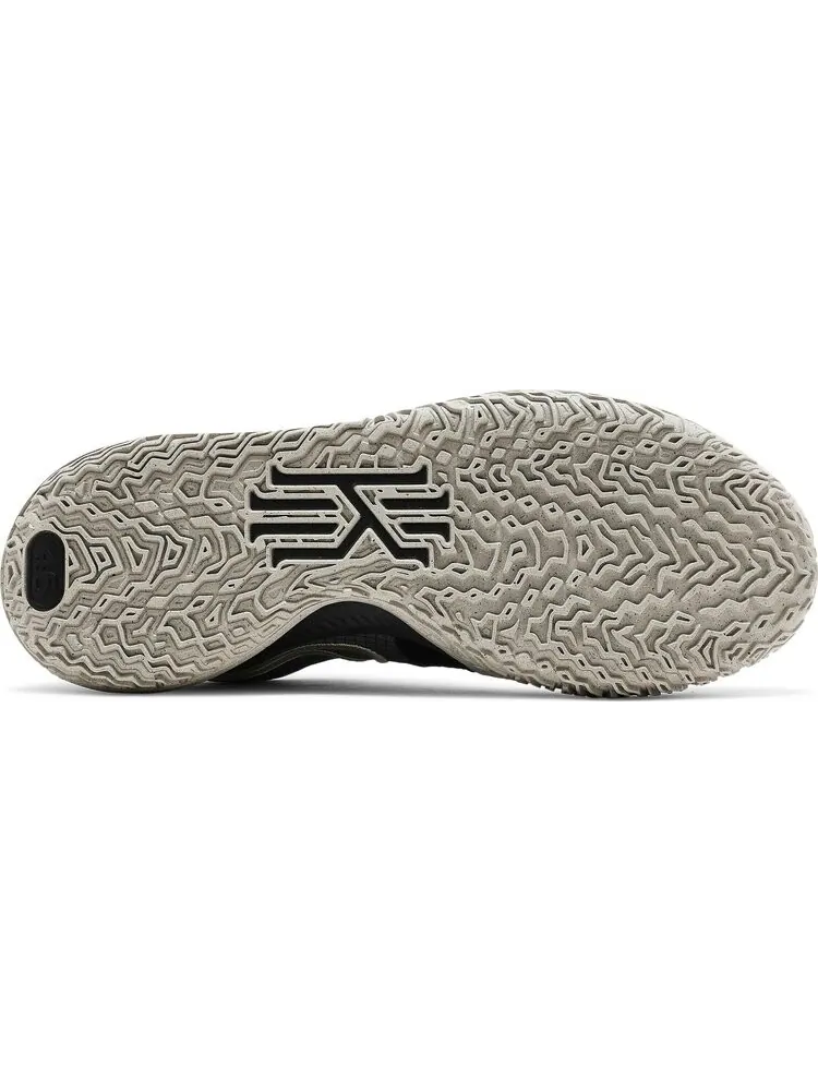 Кроссовки Nike Kyrie Low 4 'Black Rattan' — изображение 4 из 8, черный