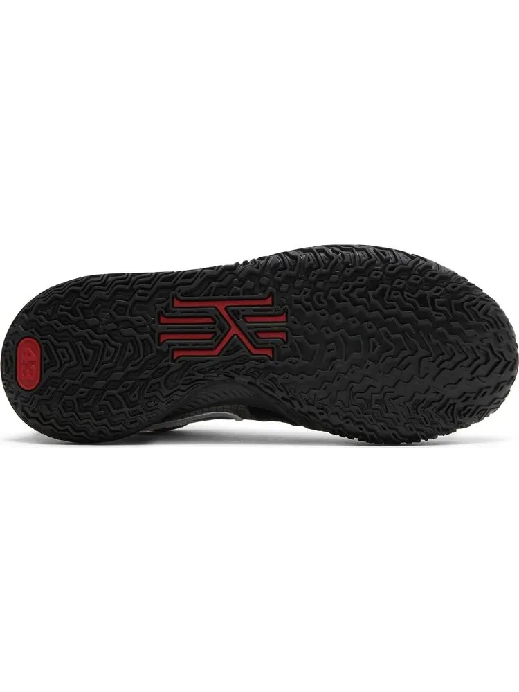 Кроссовки Nike Kyrie Low 4 'Bred' — изображение 4 из 8, черный