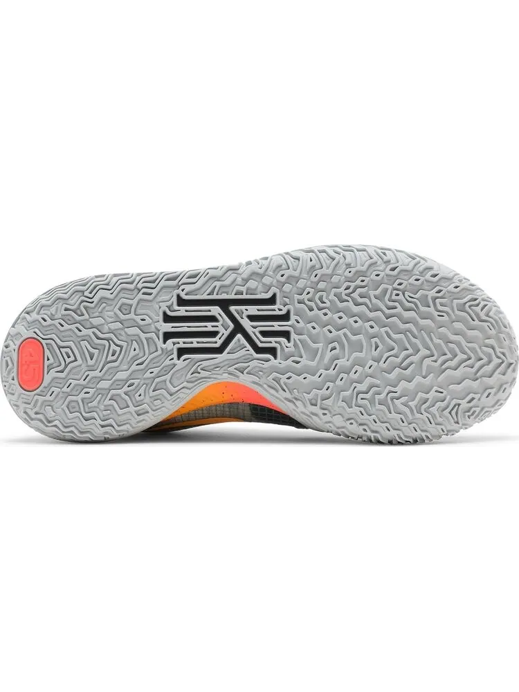 Кроссовки Nike Kyrie 4 Low 'Sunrise' — изображение 4 из 8, серый