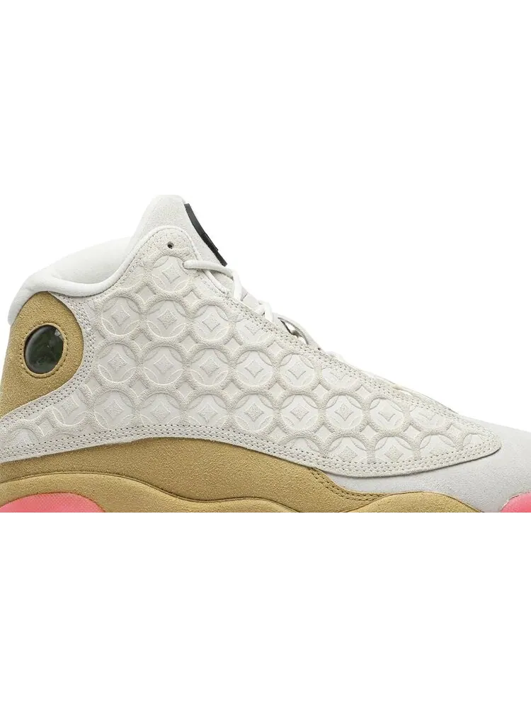 Кроссовки Air Jordan 13 Retro Chinese New Year — изображение 2 из 8, загар
