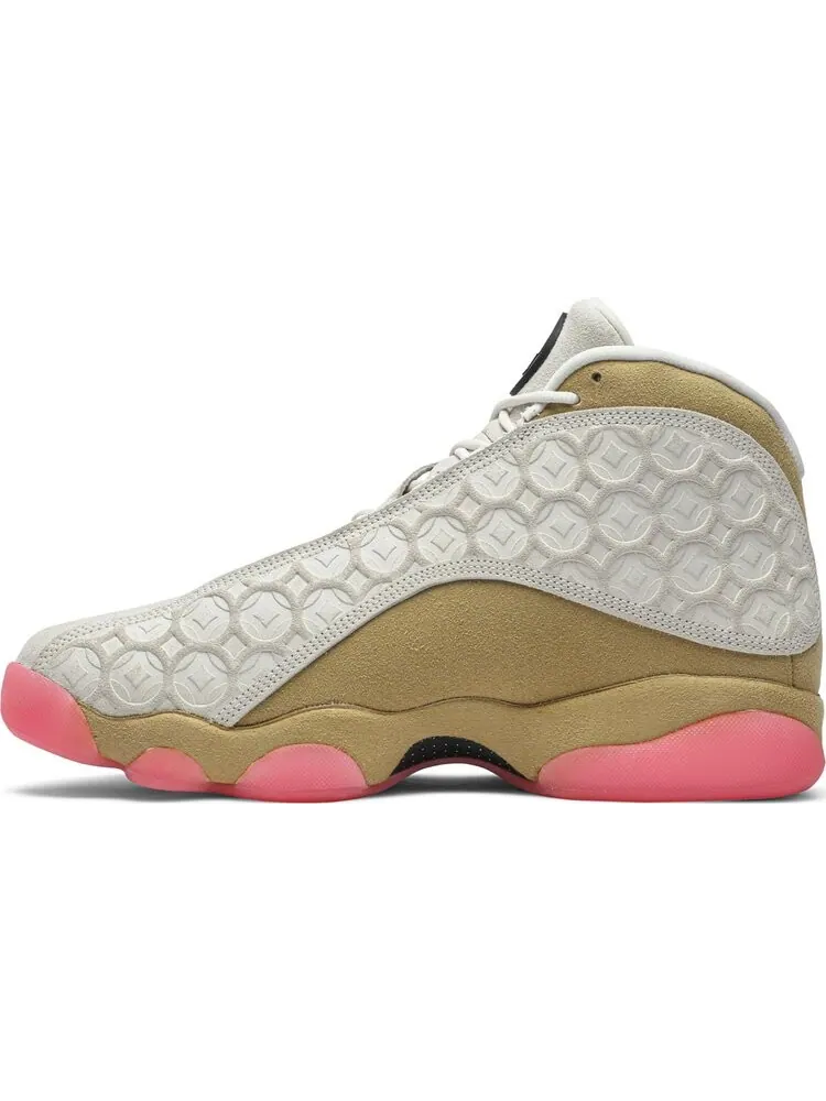 Кроссовки Air Jordan 13 Retro Chinese New Year — изображение 3 из 8, загар