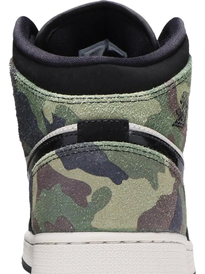 Кроссовки Air Jordan 1 Mid SE GS Camo — изображение 7 из 8, черный