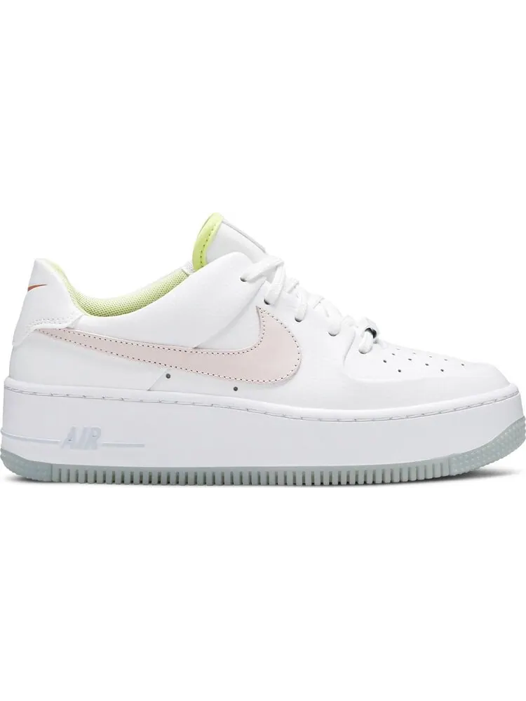 Кроссовки Nike Wmns Air Force 1 Sage Low 'One of One' — изображение 1 из 8, белый