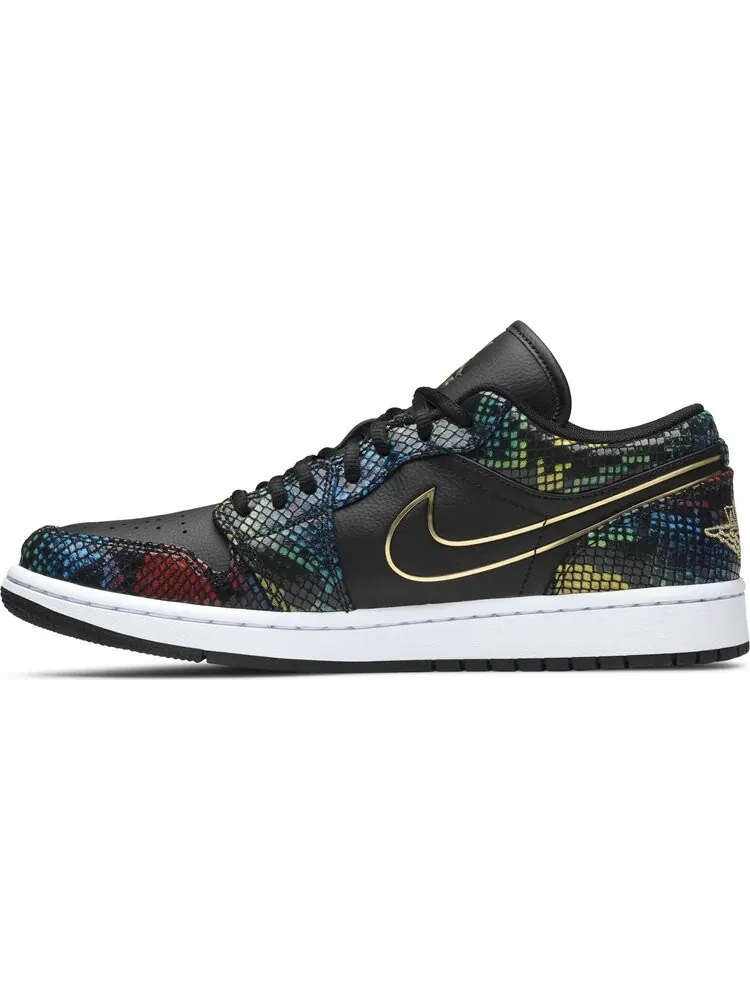 Кроссовки Wmns Air Jordan 1 Low Multi Snakeskin — изображение 3 из 8, мульти
