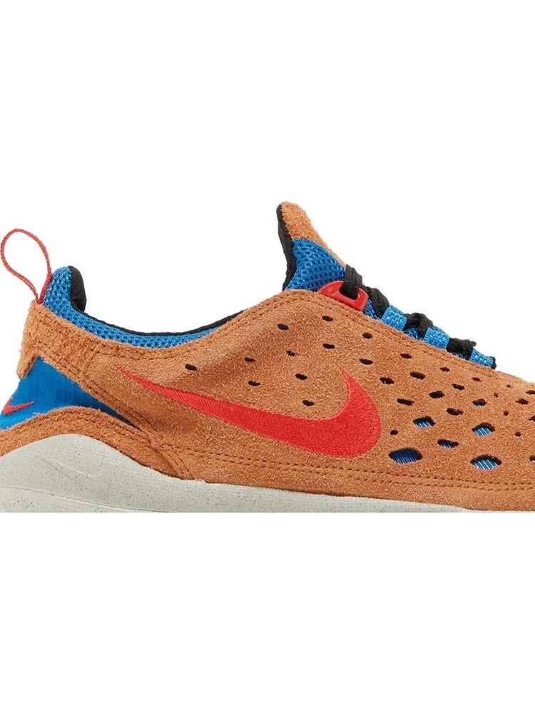 Кроссовки Nike Free Run Trail 'Dark Russet Blue Nebula' — изображение 2 из 8, оранжевый