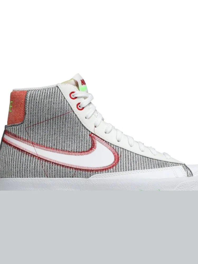 Кроссовки Nike Blazer Mid '77 'Recycled Jerseys Pack' — изображение 2 из 8, серый