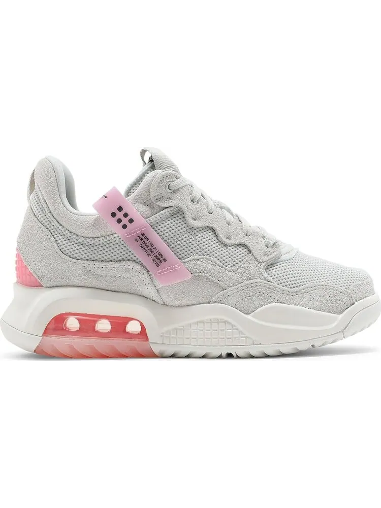 Кроссовки Wmns Jordan MA2 Light Bone Sunset Pulse — изображение 1 из 8, бежевый