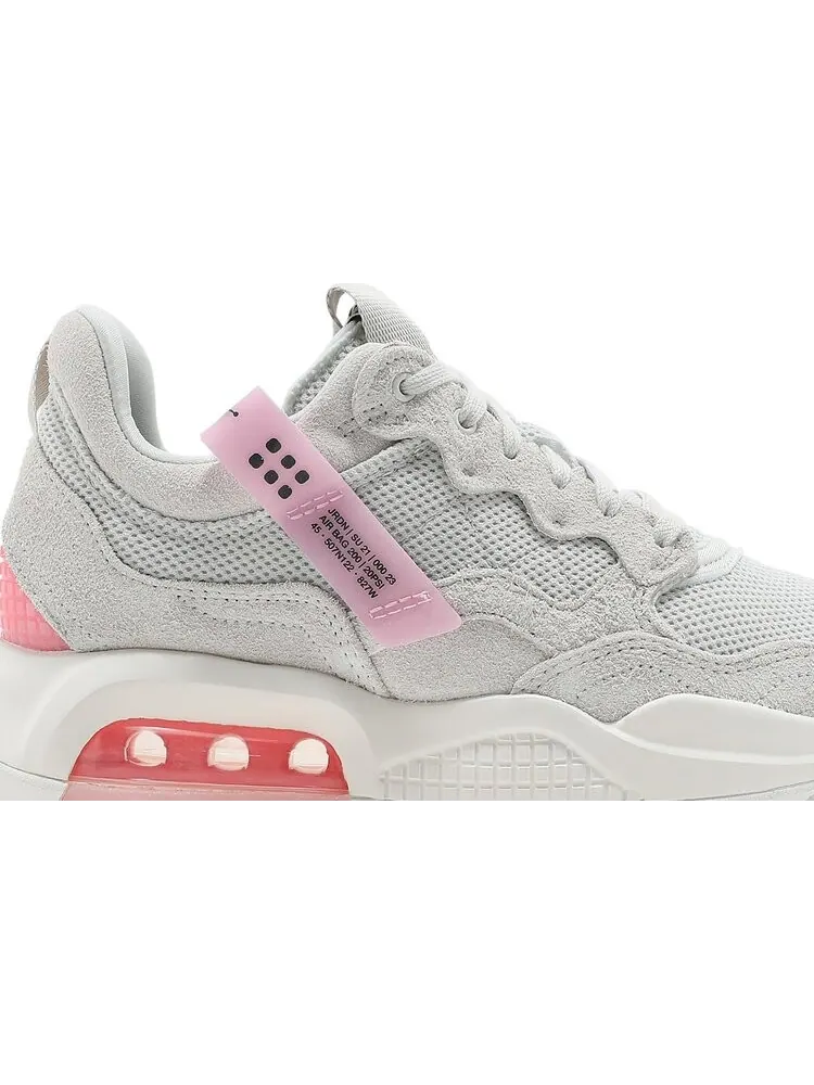 Кроссовки Wmns Jordan MA2 Light Bone Sunset Pulse — изображение 2 из 8, бежевый