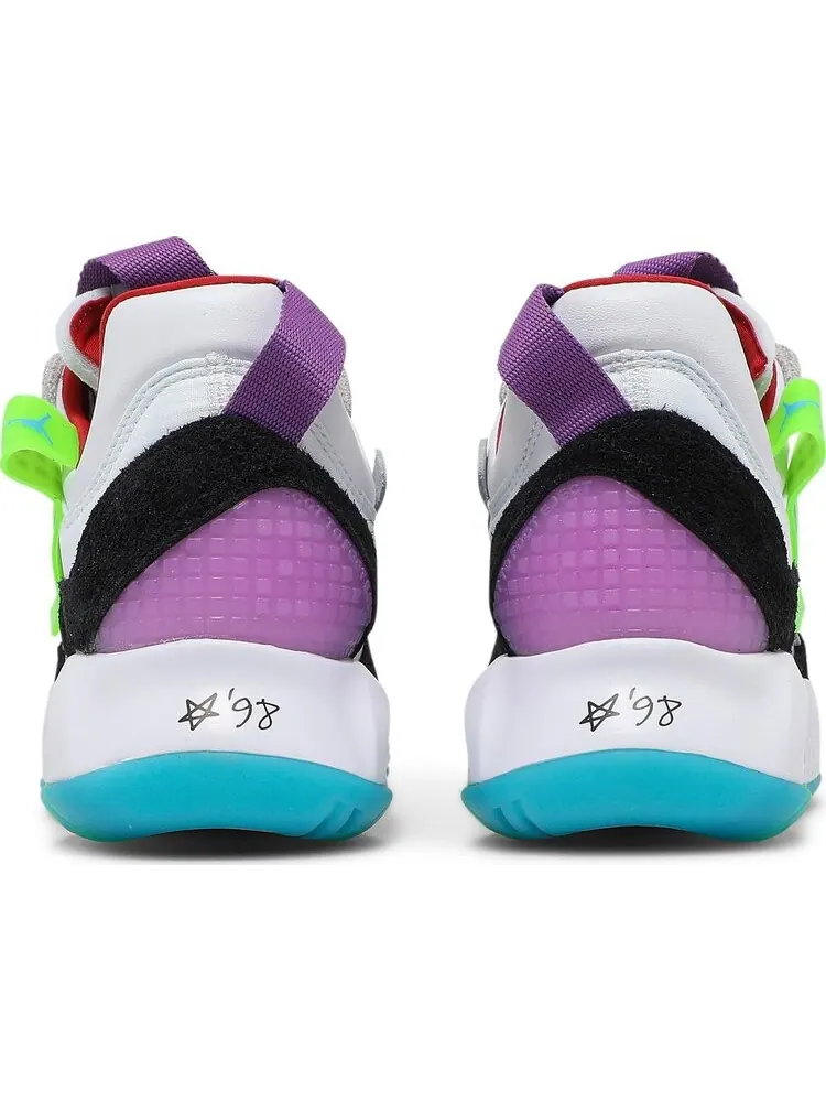 Кроссовки Wmns Jordan MA2 Greatest Gift — изображение 6 из 8, белый