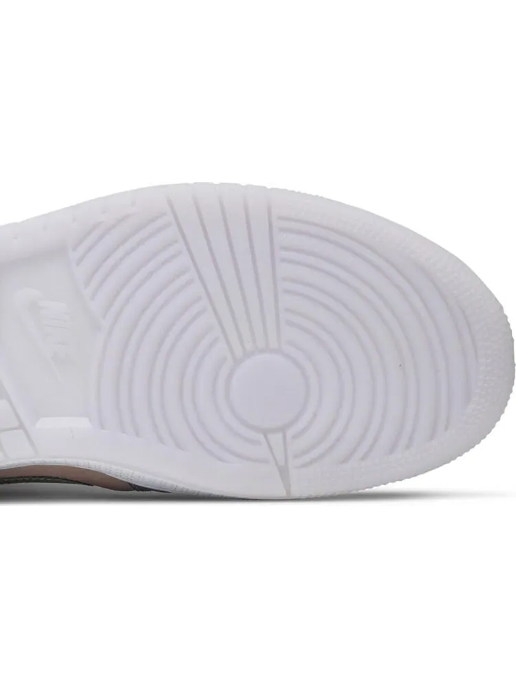 Кроссовки Wmns Air Jordan 1 Mid SE P(HER)SPECTIVE — изображение 5 из 8, фиолетовый